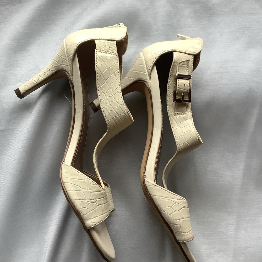 Style & co. Shoes - Picture 5 of 10